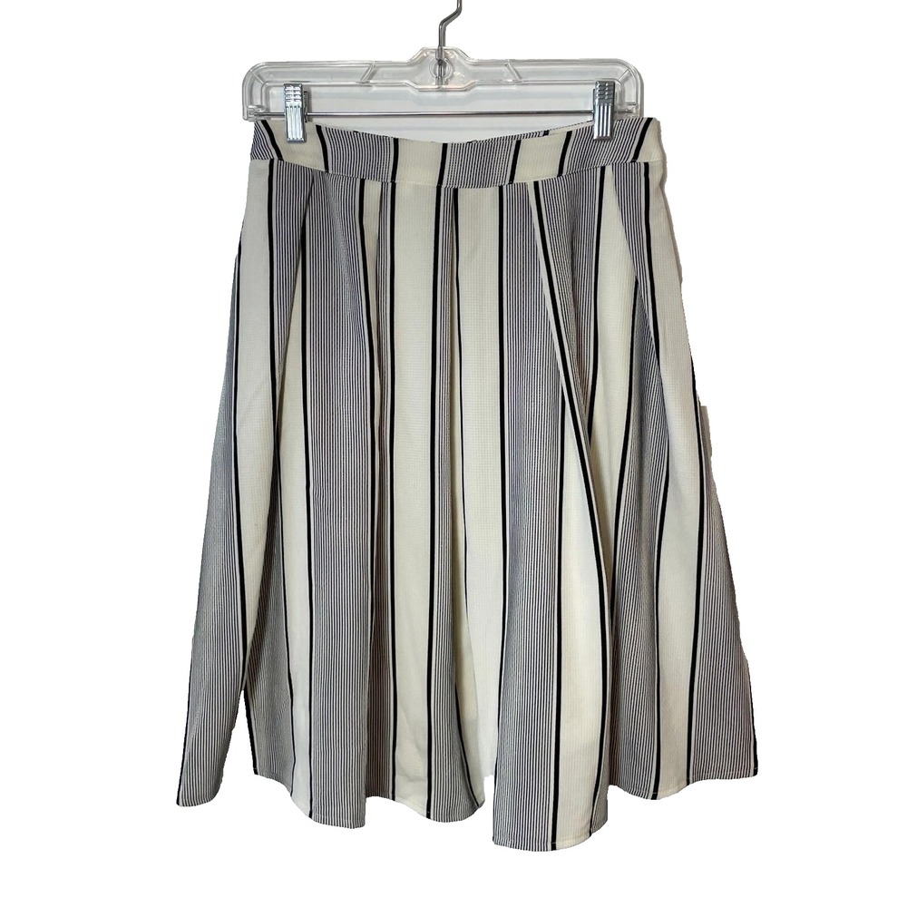 Lucy Paris Pleated A-line Skirt Womens Size M White Gray Striped Knee Length